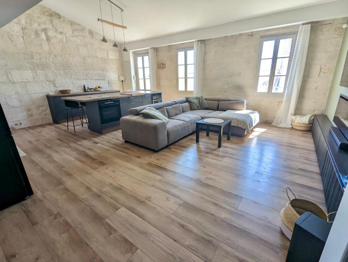 Loft Spacieux Au Coeur Des Remparts D'エーグ・モルト エクステリア 写真