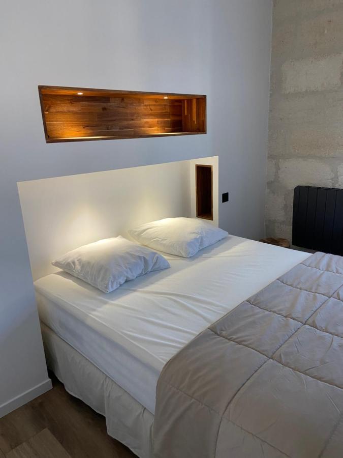 Loft Spacieux Au Coeur Des Remparts D'エーグ・モルト エクステリア 写真